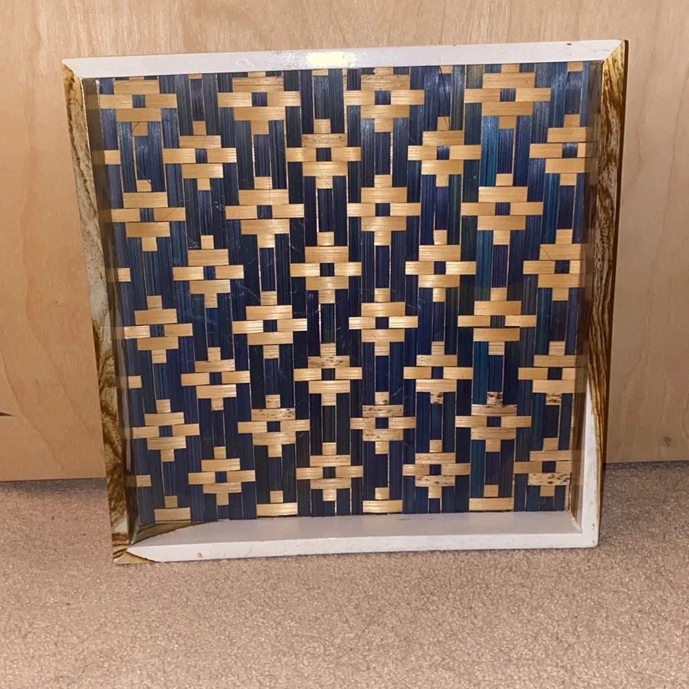 Bamboo wood square tray